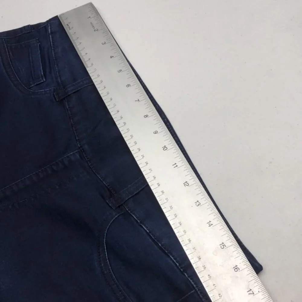 LIKE NEW JEANIOLOGIE DARKWASH LEGGING JEANS 14/32x28 ⭐️
